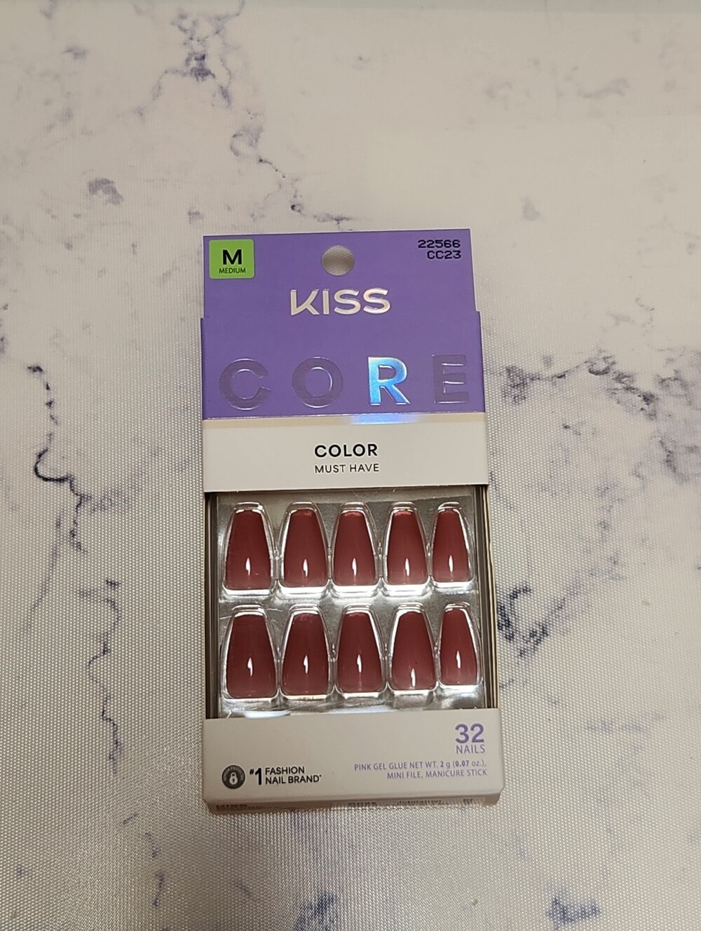 KISS Core Medium Press On Nails Jubilation